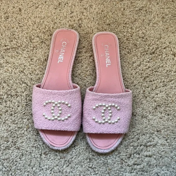 Chanel Tweed Mules - Picture 2 of 9